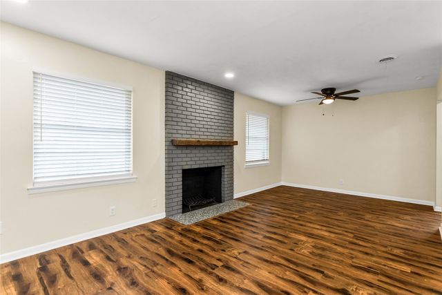2302 Mockingbird Lane, Garland, TX 75042