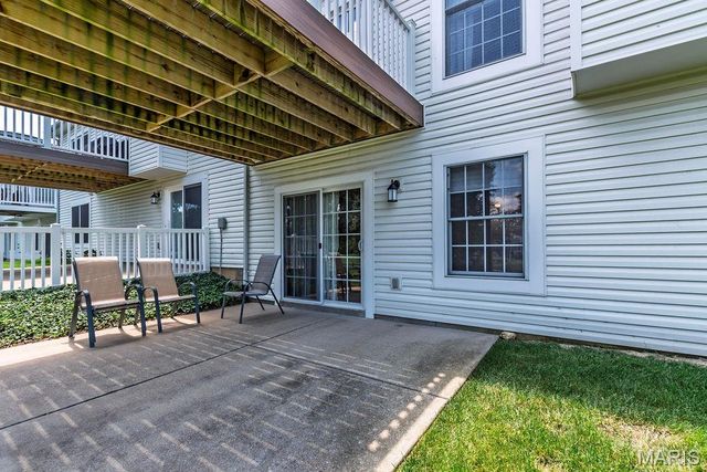 10125 Allington Drive, St Louis, MO 63128