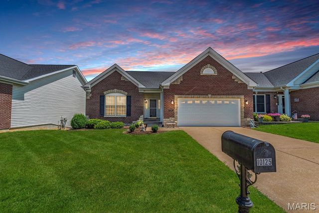 10125 Allington Drive, St Louis, MO 63128