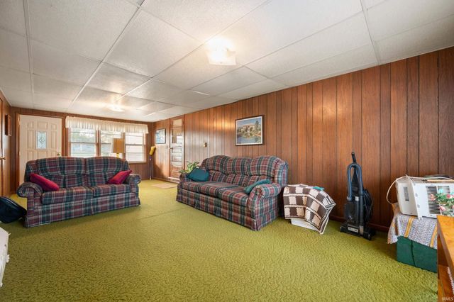 0183 W State Road 18 Road, Hartford City, IN 47348