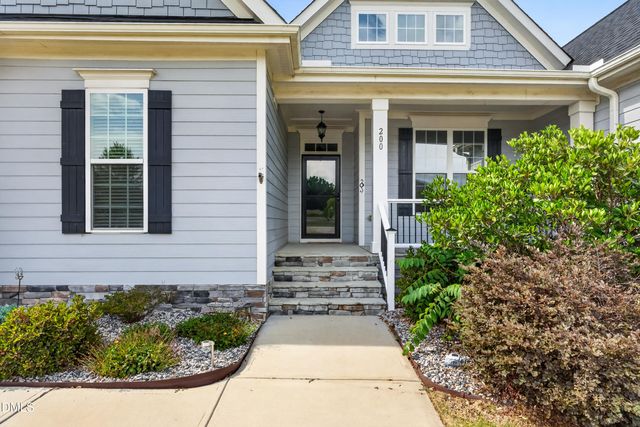 200 Misty Moonlight Drive, Willow Springs, NC 27592