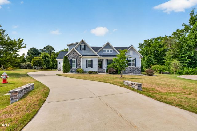 200 Misty Moonlight Drive, Willow Springs, NC 27592