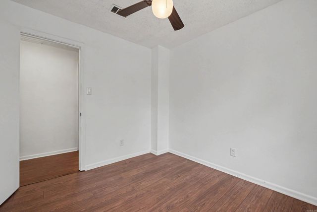 2317 Peach Tree Dr, Little Rock, AR 72211