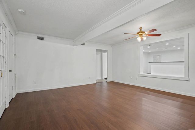 2317 Peach Tree Dr, Little Rock, AR 72211