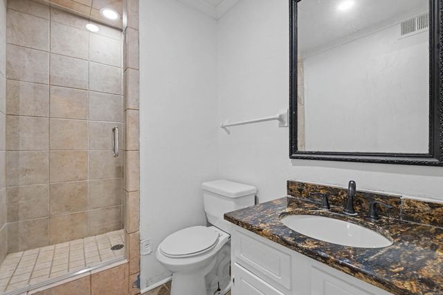 2317 Peach Tree Dr, Little Rock, AR 72211