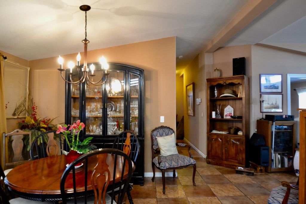 Image 11 of property listing at 336 E Alluvial Avenue # 122, Fresno, CA 93720