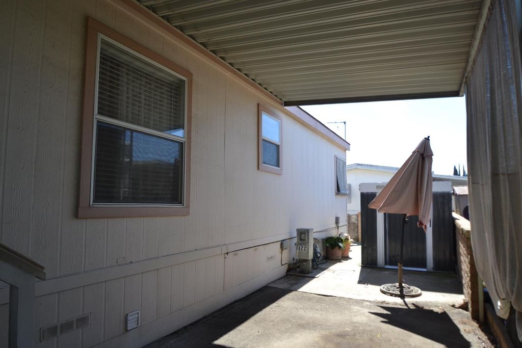 Image 23 of property listing at 336 E Alluvial Avenue # 122, Fresno, CA 93720