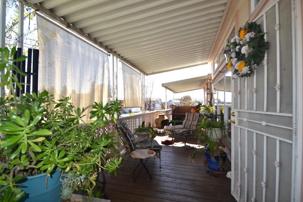 Image 3 of property listing at 336 E Alluvial Avenue # 122, Fresno, CA 93720