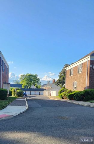 51 Elmwood Terrace, Elmwood Park, NJ 07407