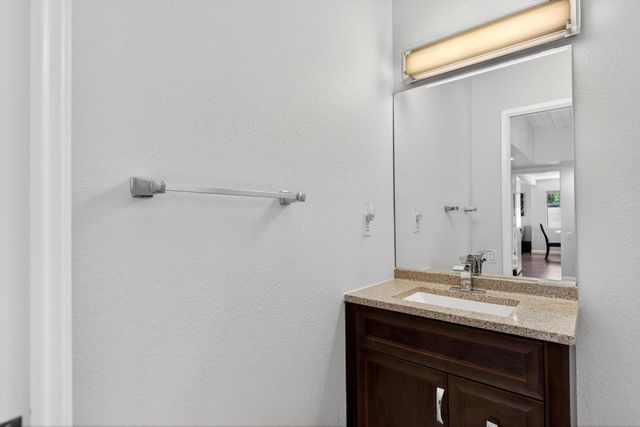 470 Sunningdale Drive, Rancho Mirage, CA 92270