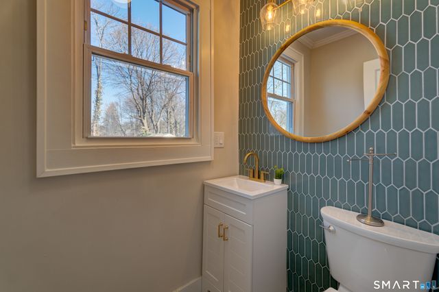 209 Augur Street, Hamden, CT 06517