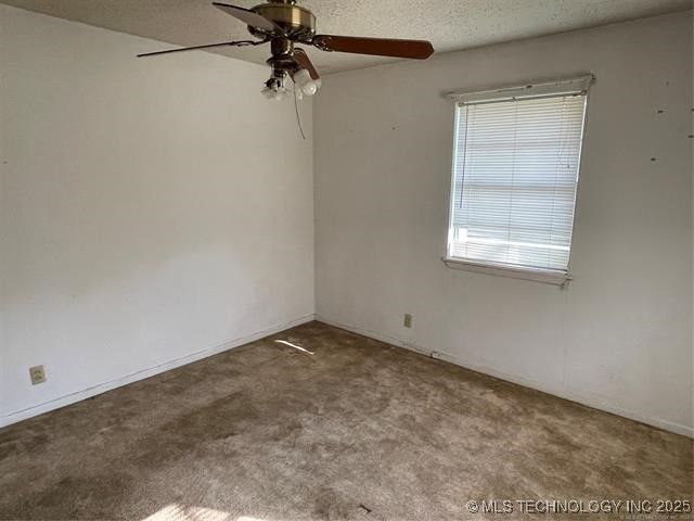 205 W Washington Avenue, Calera, OK 74730