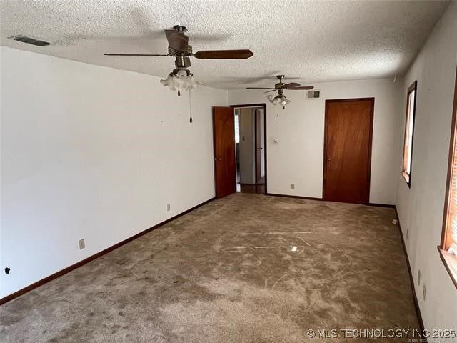 205 W Washington Avenue, Calera, OK 74730