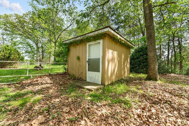 2097 Sunset Inn Road, Branson, MO 65616