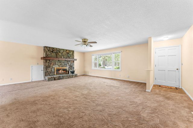 2097 Sunset Inn Road, Branson, MO 65616