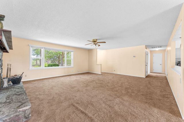 2097 Sunset Inn Road, Branson, MO 65616