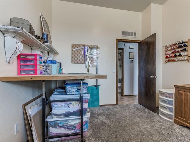 300 Lone Oak Drive, Norman, OK 73071