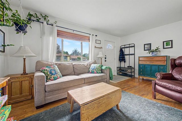 1521 Lamplighter Drive, Longmont, CO 80501