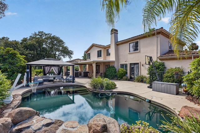 433 Calabria Ct, Roseville, CA 95747