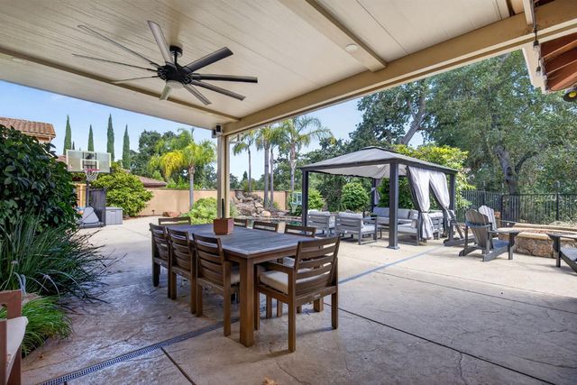 433 Calabria Ct, Roseville, CA 95747