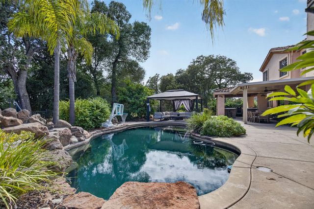 433 Calabria Ct, Roseville, CA 95747