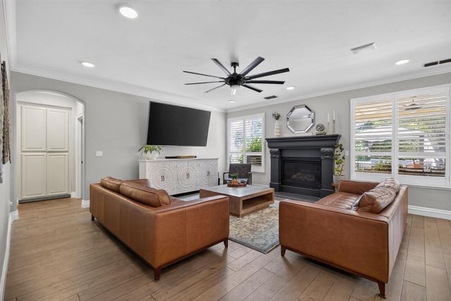 433 Calabria Ct, Roseville, CA 95747