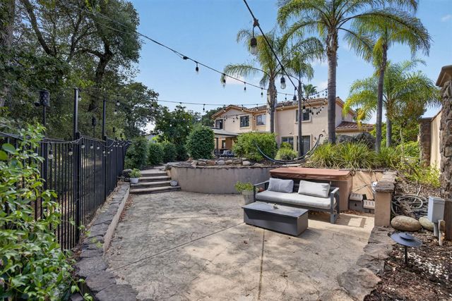 433 Calabria Ct, Roseville, CA 95747