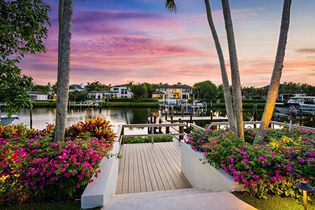 466 Mariner Drive, Jupiter, FL 33477