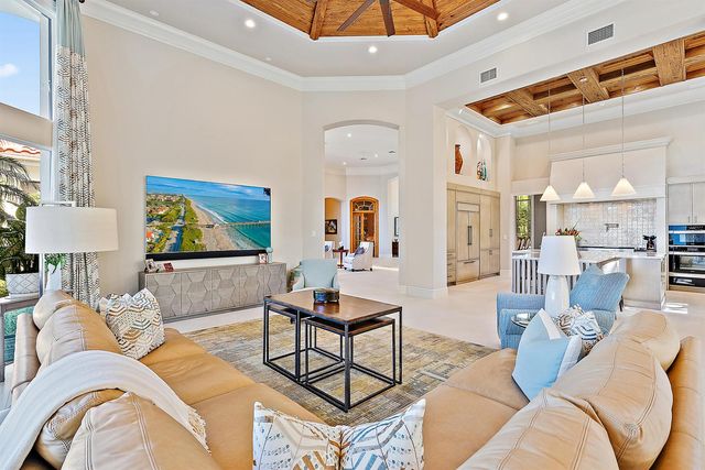 466 Mariner Drive, Jupiter, FL 33477