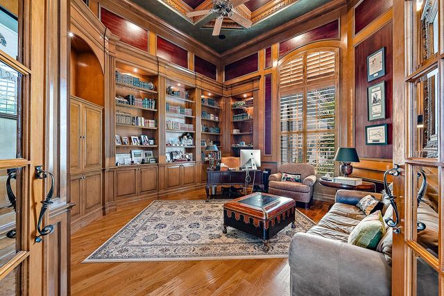 466 Mariner Drive, Jupiter, FL 33477