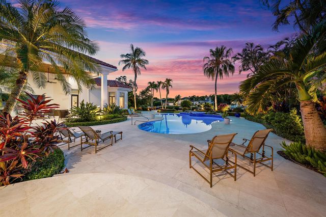 466 Mariner Drive, Jupiter, FL 33477
