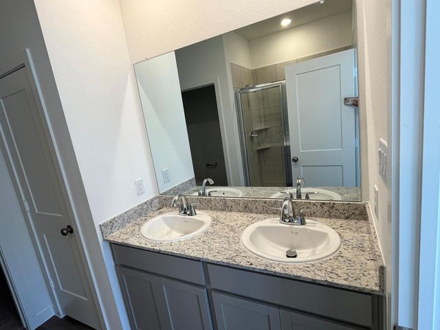 3910 Glory Green Drive, Brookshire, TX 77423