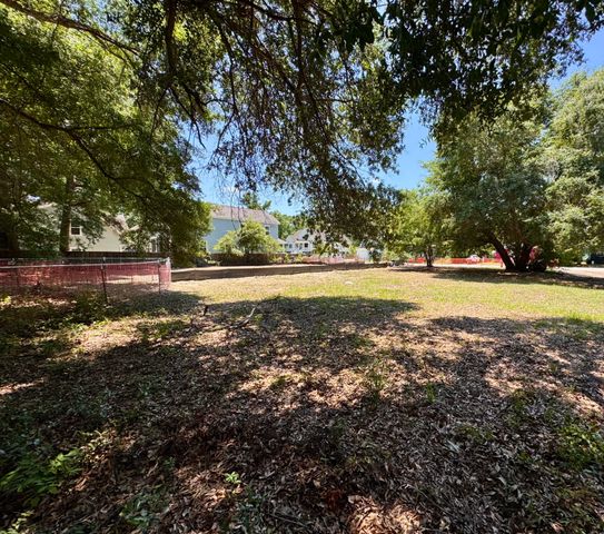 734 Kent Street, Mount Pleasant, SC 29464