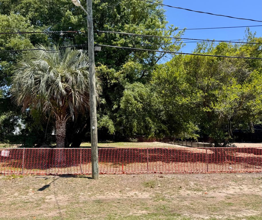 734 Kent Street, Mount Pleasant, SC 29464