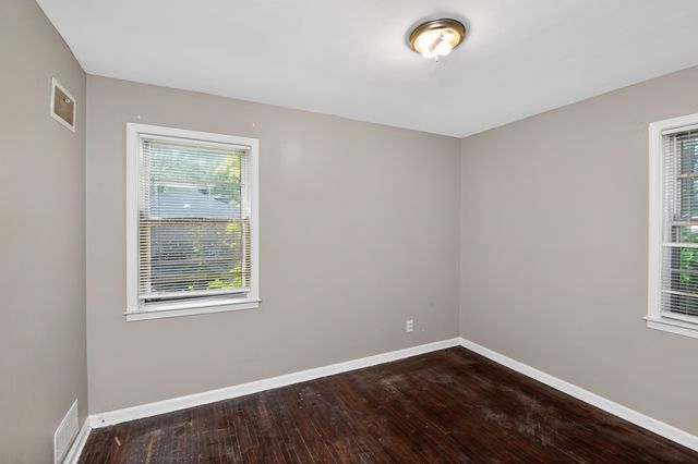 3958 BISHOPS BRIDGE RD, Memphis, TN 38118