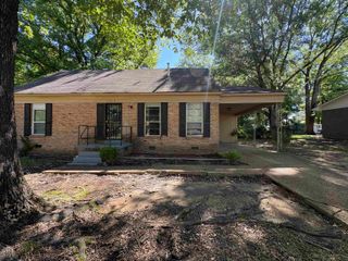 3958 BISHOPS BRIDGE RD, Memphis, TN 38118