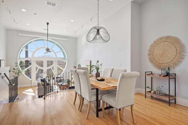 206 E Live Oak ST C, Austin, TX 78704