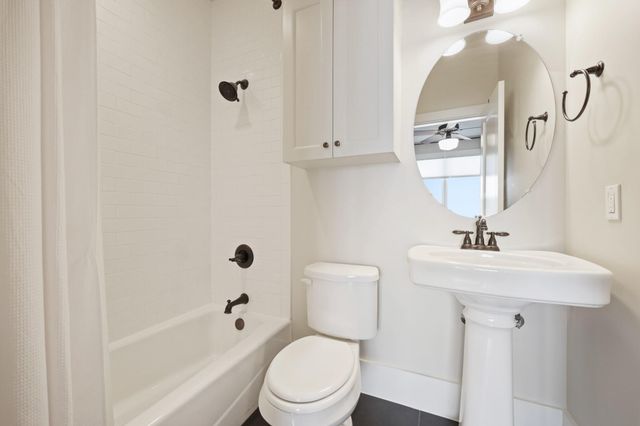 206 E Live Oak ST C, Austin, TX 78704