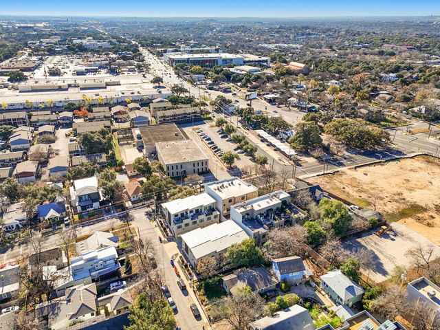 206 E Live Oak ST C, Austin, TX 78704