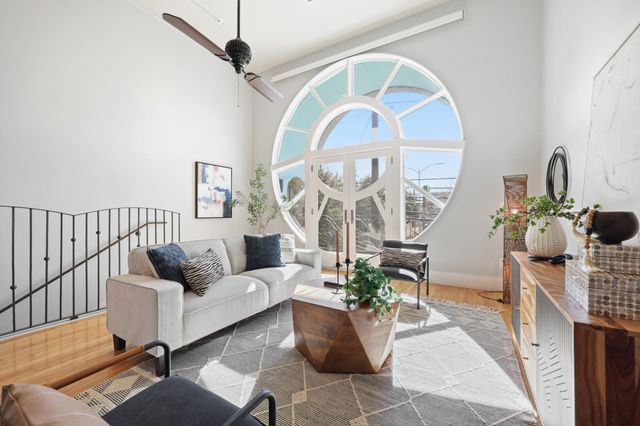 206 E Live Oak ST C, Austin, TX 78704