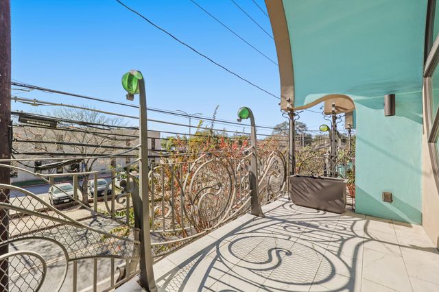 206 E Live Oak ST C, Austin, TX 78704