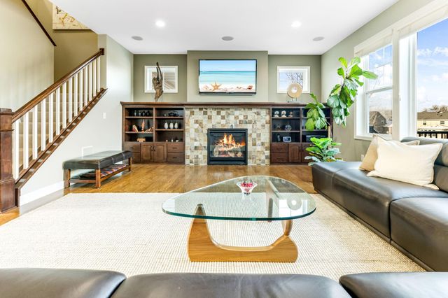 7744 Stafford Trail, Savage, MN 55378