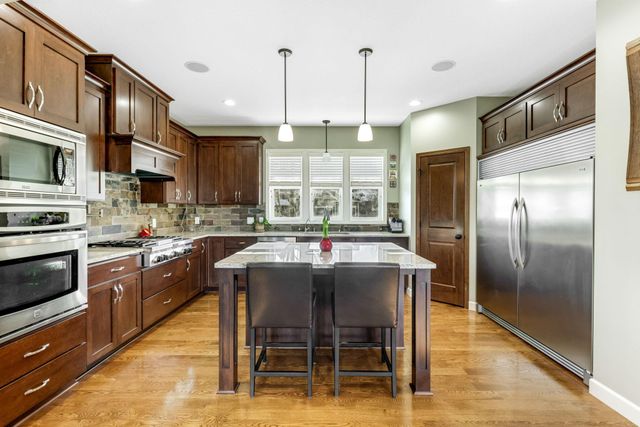 7744 Stafford Trail, Savage, MN 55378