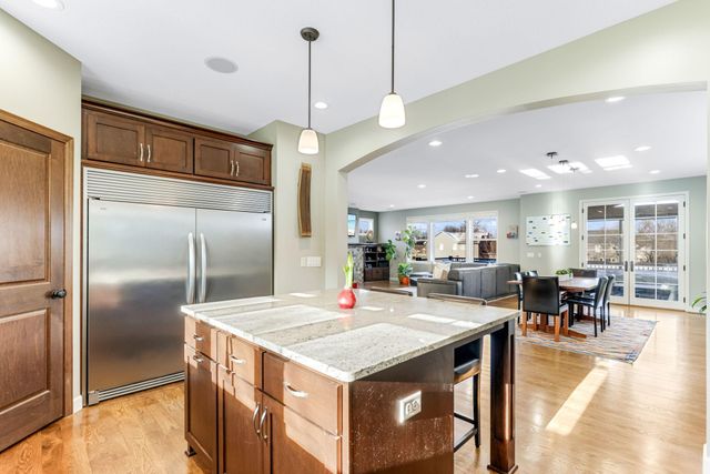 7744 Stafford Trail, Savage, MN 55378