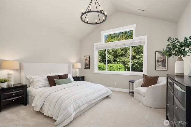 5866 127th Avenue NE, Kirkland, WA 98033