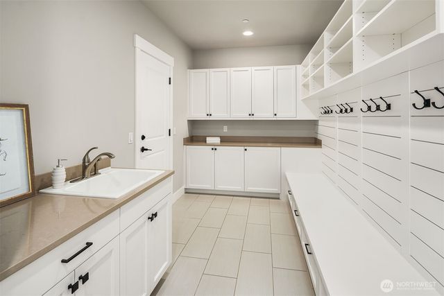 5866 127th Avenue NE, Kirkland, WA 98033