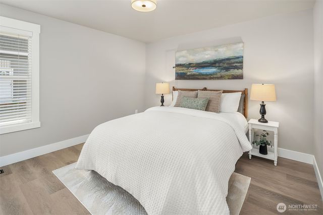 5866 127th Avenue NE, Kirkland, WA 98033