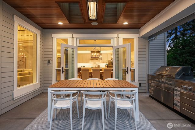 5866 127th Avenue NE, Kirkland, WA 98033