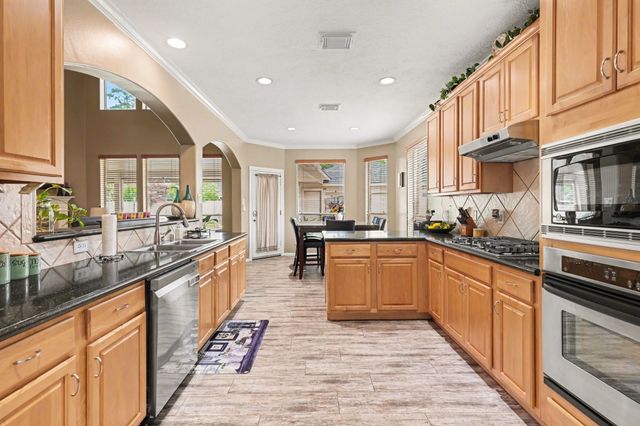 19906 Texas Laurel Trail, Humble, TX 77346