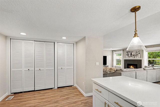 28605 30th Avenue S, Federal Way, WA 98003